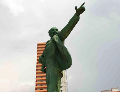 Así nos identificamos / José Martí - Cuba