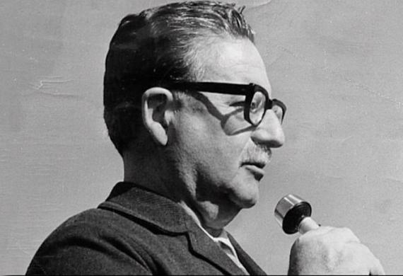Así nos identificamos / Salvador Allende - Chile