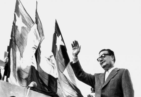 Así nos identificamos / Salvador Allende - Chile